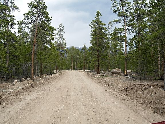 4th image of 475 Juniper Dr