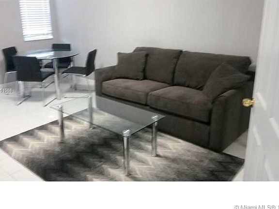 5th image of 949 Pennsylvania Ave APT 205