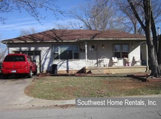 621 E Rose Dr, Midwest City, OK 73110