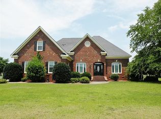 4105 Bent Grass Dr, Fayetteville, NC 28312