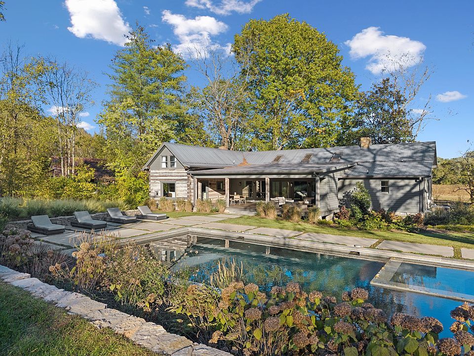 1st image of 2060 Old Hillsboro Rd