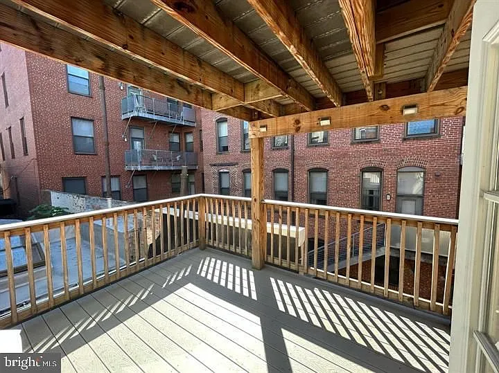 105 E West St #B — Photo 13