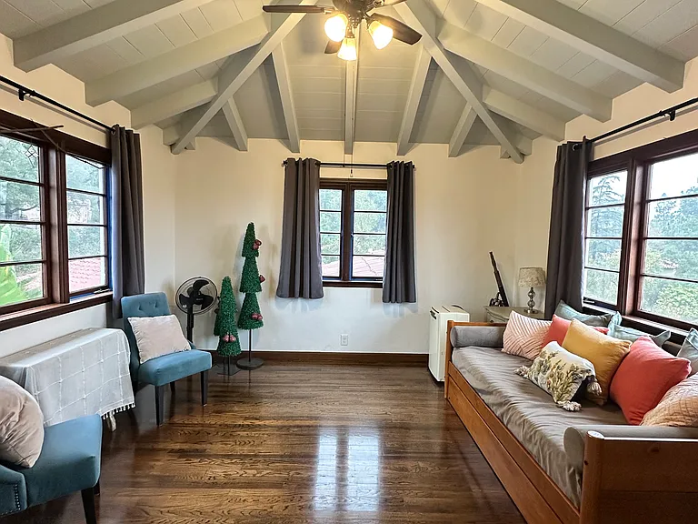 this is the 4th bedroom