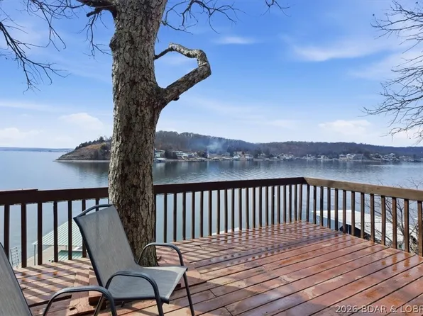 21244 Hampstead Ln, Rocky Mount, MO 65072