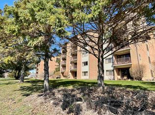 5056 Valleyway Dr, Williamsburg, MI 49690