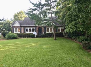 719 Maple Dr, Griffin, GA 30224