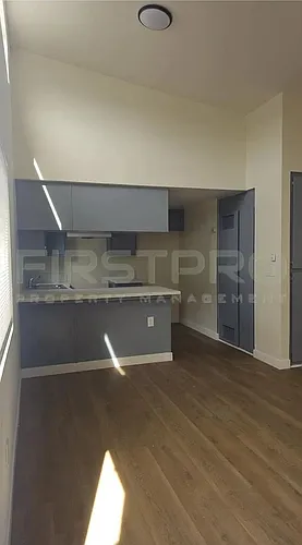 1204 W Gardena Blvd #Z Photo 1
