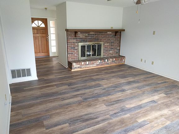 Family Room with Fireplace