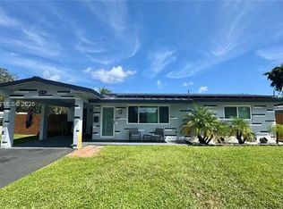 8891 NW 11th St, Hollywood, FL 33024