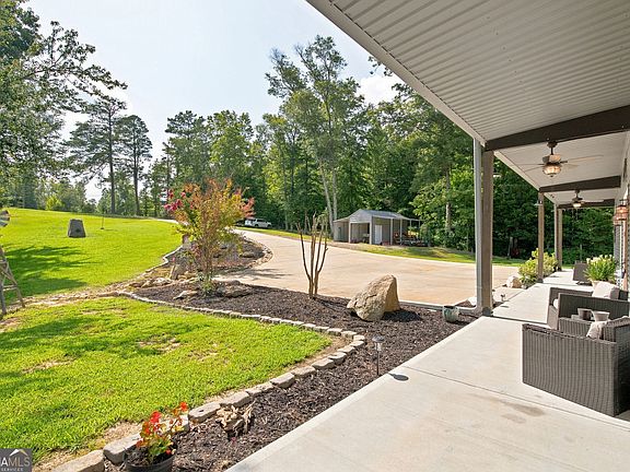 5th image of 1411 Williams Rd