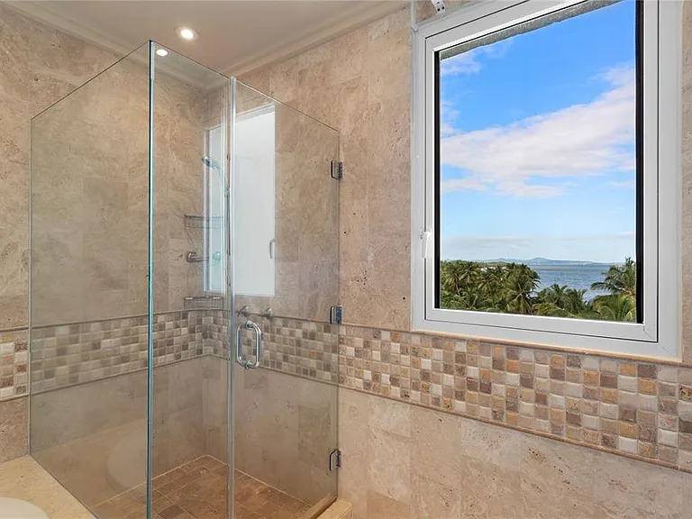 500 Ocean Dr #553 — Photo 32