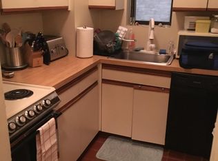 364 Commonwealth Ave #3D, Boston, MA 02115