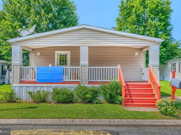 404 Tidewater Ln, Baltimore, MD 21220