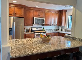 218 Dundee Dr, Monterey, CA 93940