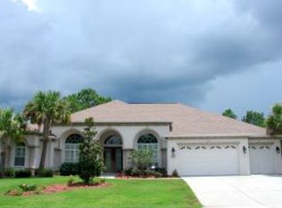 27 Linder St, Homosassa, FL 34446