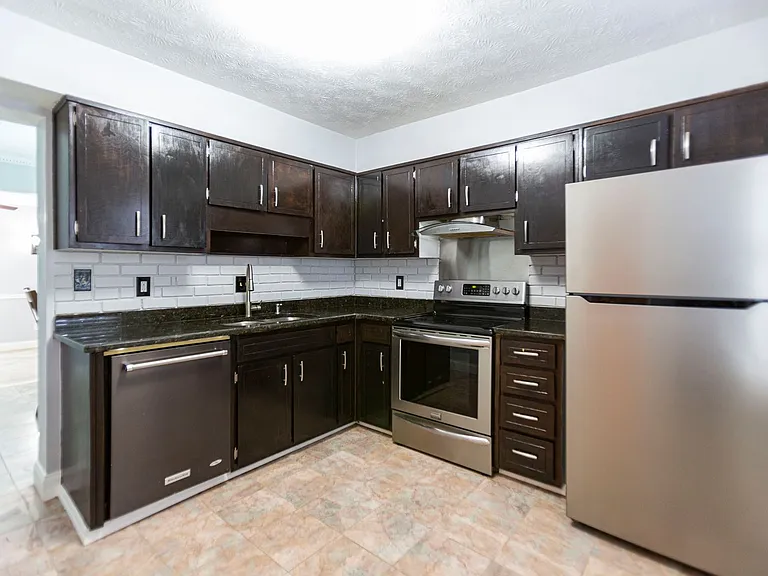 2446 Lehaven Dr — Photo 18