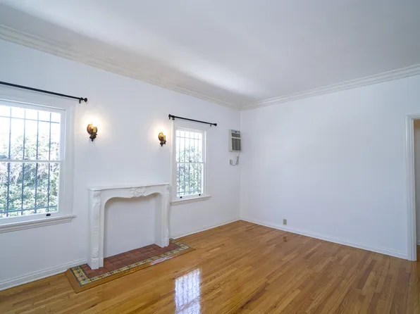 427 N Sierra Bonita Ave, Los Angeles, CA 90036