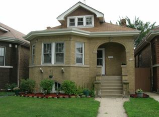 5319 W George St, Chicago, IL 60641