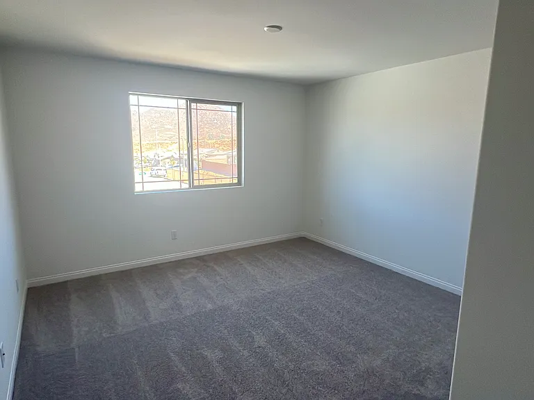 21469 Thomas Ct — Photo 55