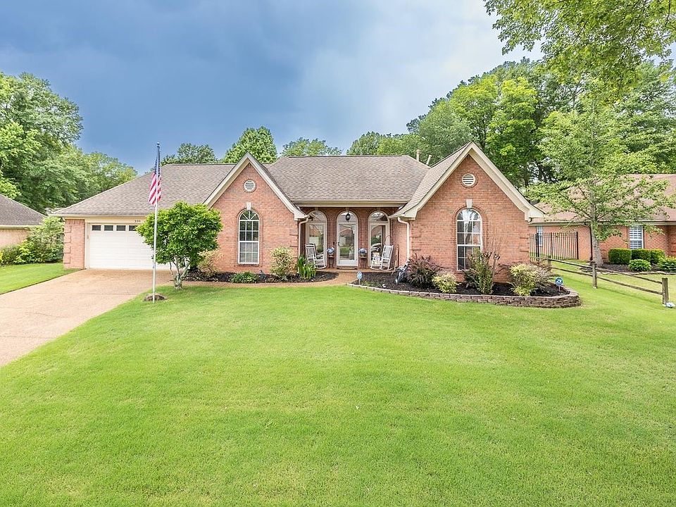 1st image of 399 Bradford Trail Cv