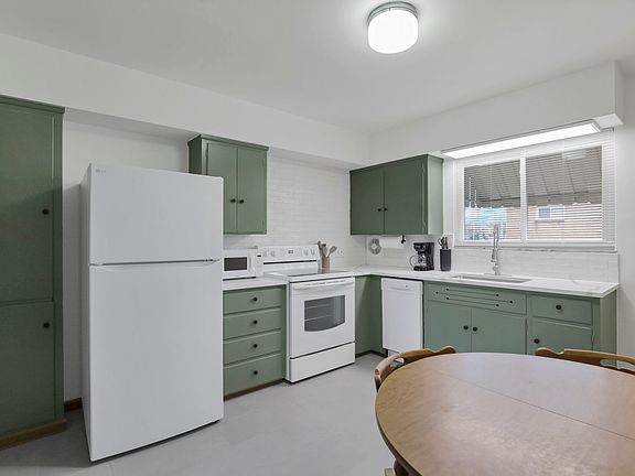 5th image of 4994 N High St APT A3