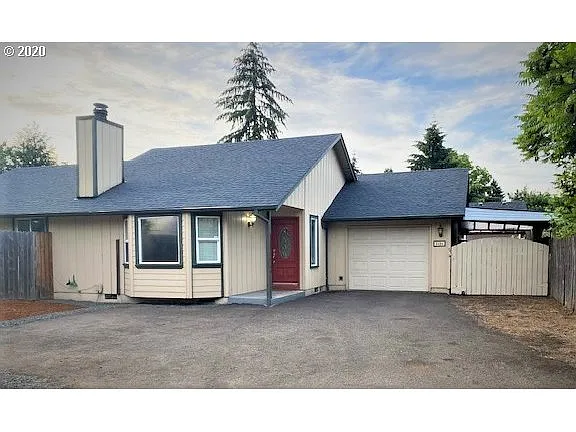 5494 A St photo 1