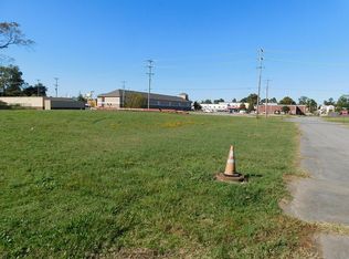 Riverfront Dr, NORTH LITTLE ROCK, AR 72114