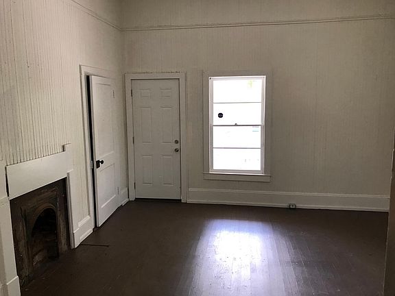 5th image of 668 Clinchfield St