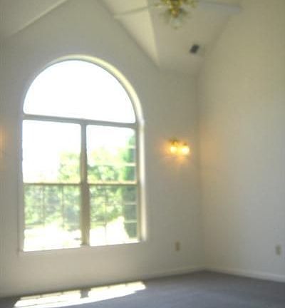 3rd image of 1109 Canyon Ct
