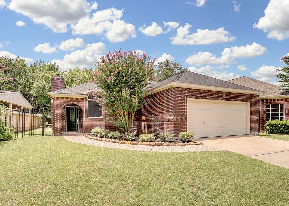 1st image of 7123 W Hearthstone Green Dr