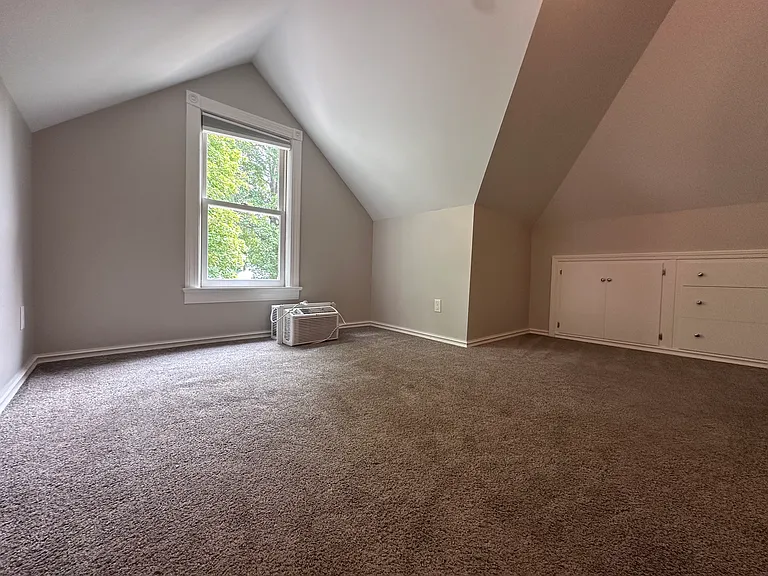 520 3rd Ave E — Photo 22