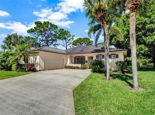 101 Prestwick Cir, Vero Beach, FL 32967