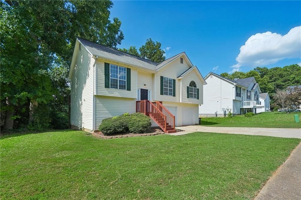 403 Edgewood Dr, McDonough, GA - View 3