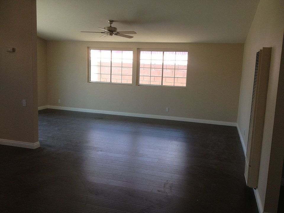 2nd image of 3921 Croton Ave