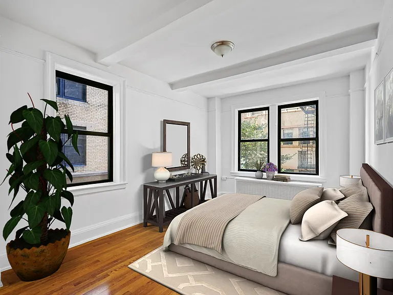 173 W 78th St #2D — Photo 3