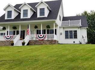 23 Skona Lake, Alpha, IL 61413