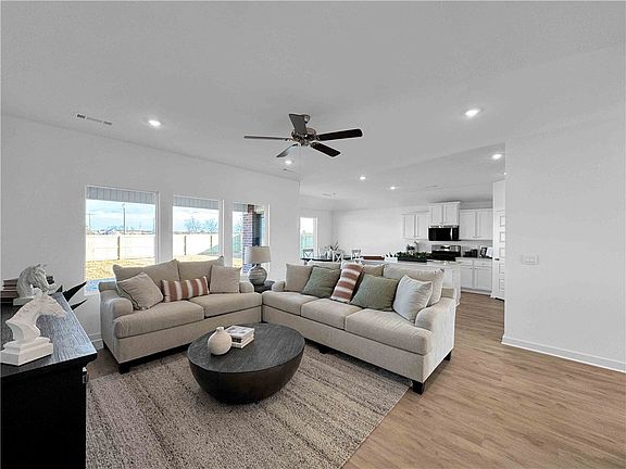 7th image of this home