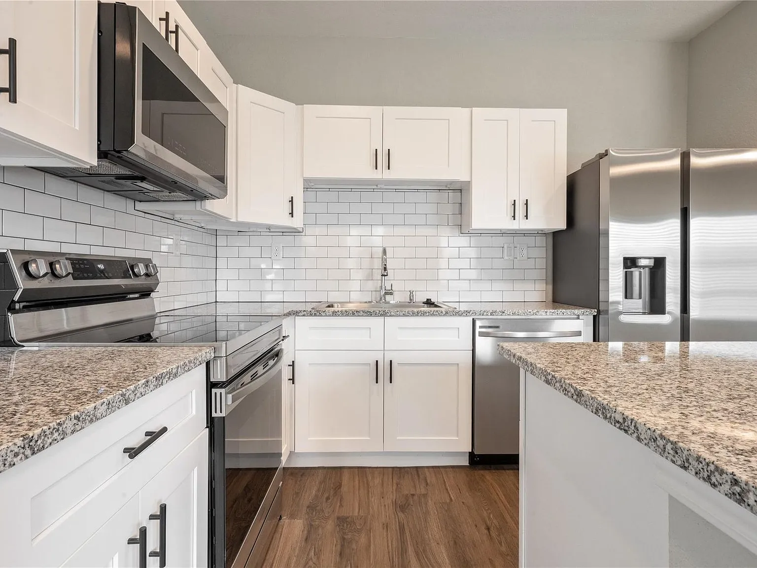The Vintage at Lake Conroe | Brand-New 3BR Townhome $1,595 Introductory Rate — Photo 2