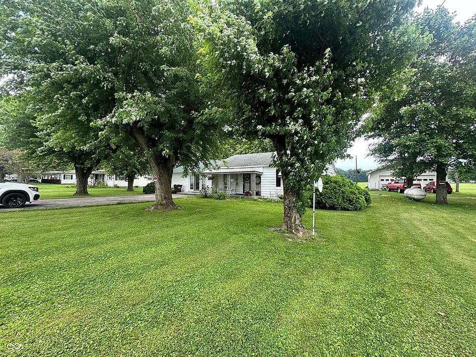 2nd image of 3065 E Brown Rd