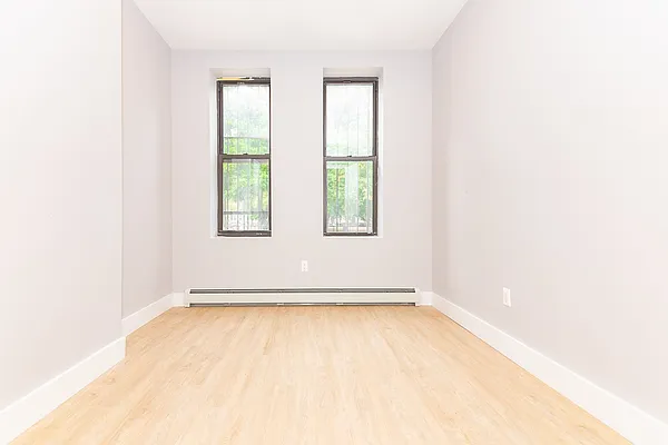 Rented by MySpaceNYC | media 22