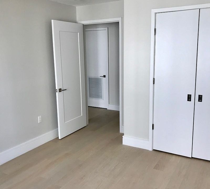 2nd image of 1161 Elder Ave APT D6