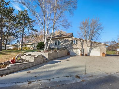 1 Skyview Dr, Sauk Rapids, MN, 56379
