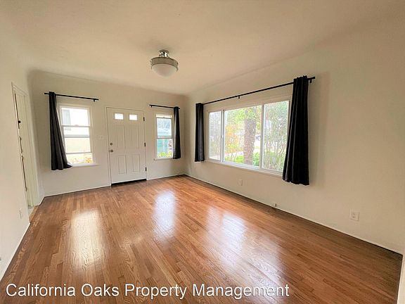 3rd image of 1778 Evans Ave APT A
