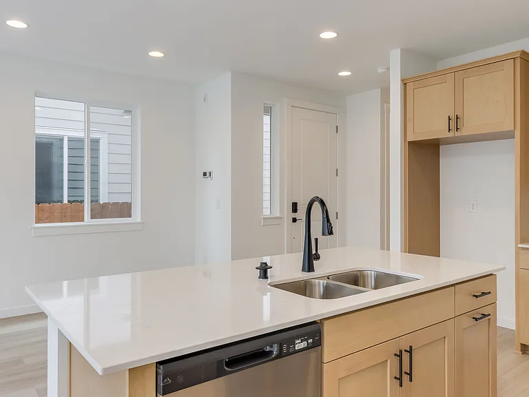 806 NW 178th Way — Photo 11