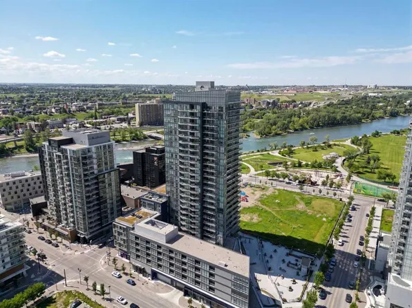 615 W 6th Ave SE #802, Calgary, AB T2G 1S2
