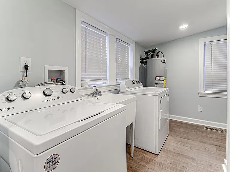 404 S 7th St — Photo 12