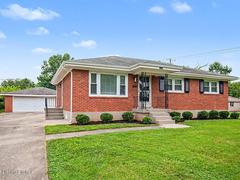 3026 Klonway Dr — Photo 3