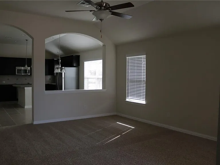913 Wolcott Dr — Photo 15