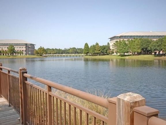 2nd image of 9823 Tapestry Park Cir #201