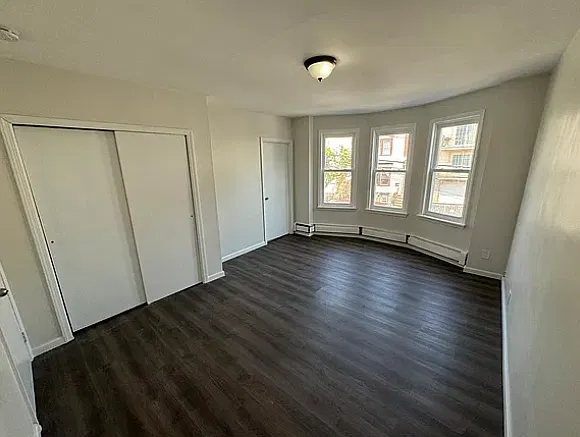 84 Highland Ave — Photo 2